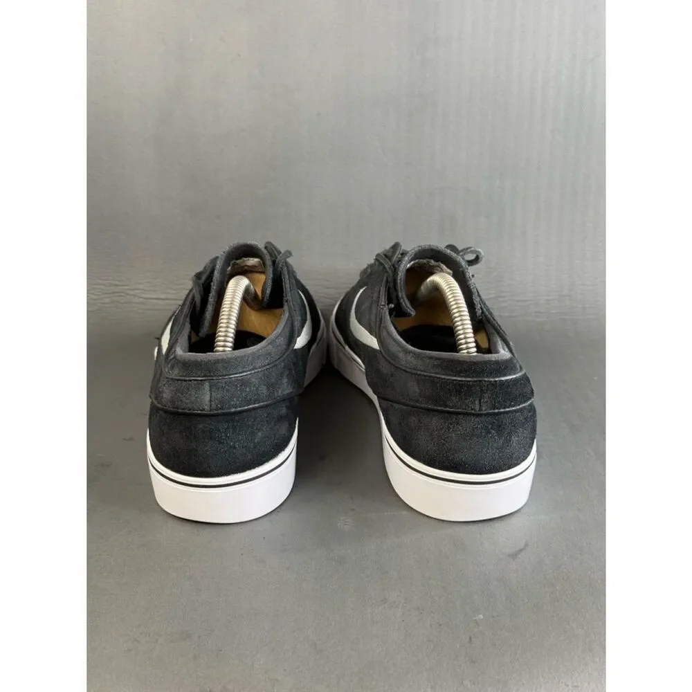Nike gently used